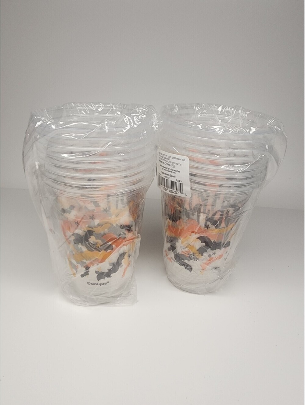 8 Count Halloween Plastic Cups 2 Pack - 16 oz Festive Designs Bat Ghosts